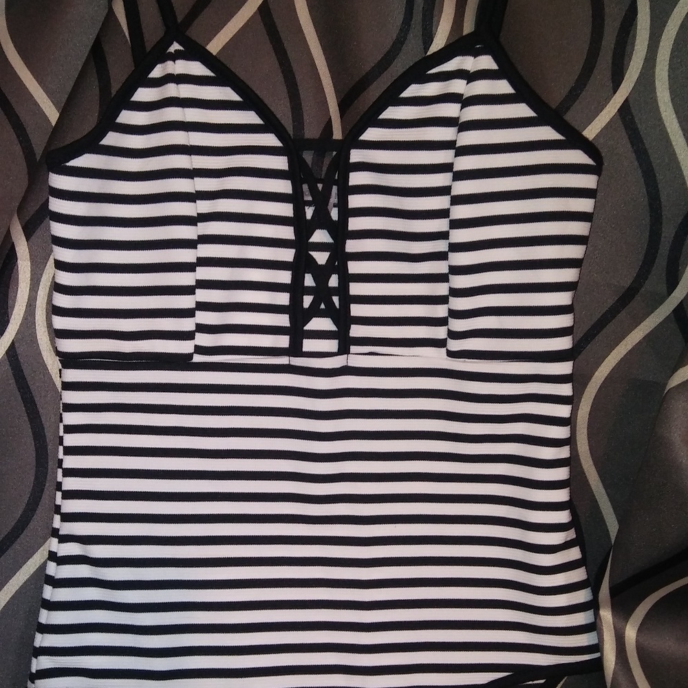 EUC! Charlotte Russe Striped Body Suit Size Sm